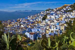 Morocco town (c)Shutterstock
