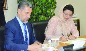 Islamic Development Bank signs USD53 mn rural health plan for India (c) Arab News