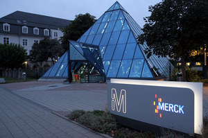 Merck flaunts Russian expansion (c)Armin Kubelbeck Wikicommons