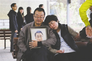 After the vaccine scandal now a cancer treatment scandal in China (c) Chinese Medical News