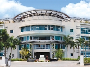 Money flowing again to Vietnams private hospitals (c) Vietnam Net Bridge