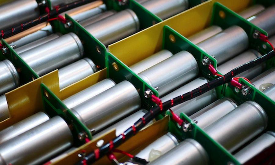 Discovery of huge lithium deposits to boost Beijings e car drive (c) Getty Images
